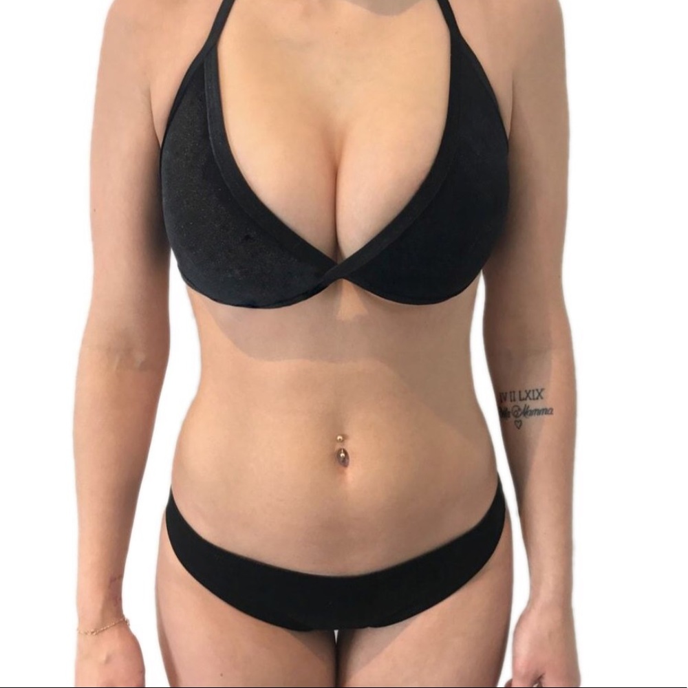 Hoaka Swimwear Danae Black Velvet Set